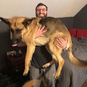 Meet your Posher, Zach